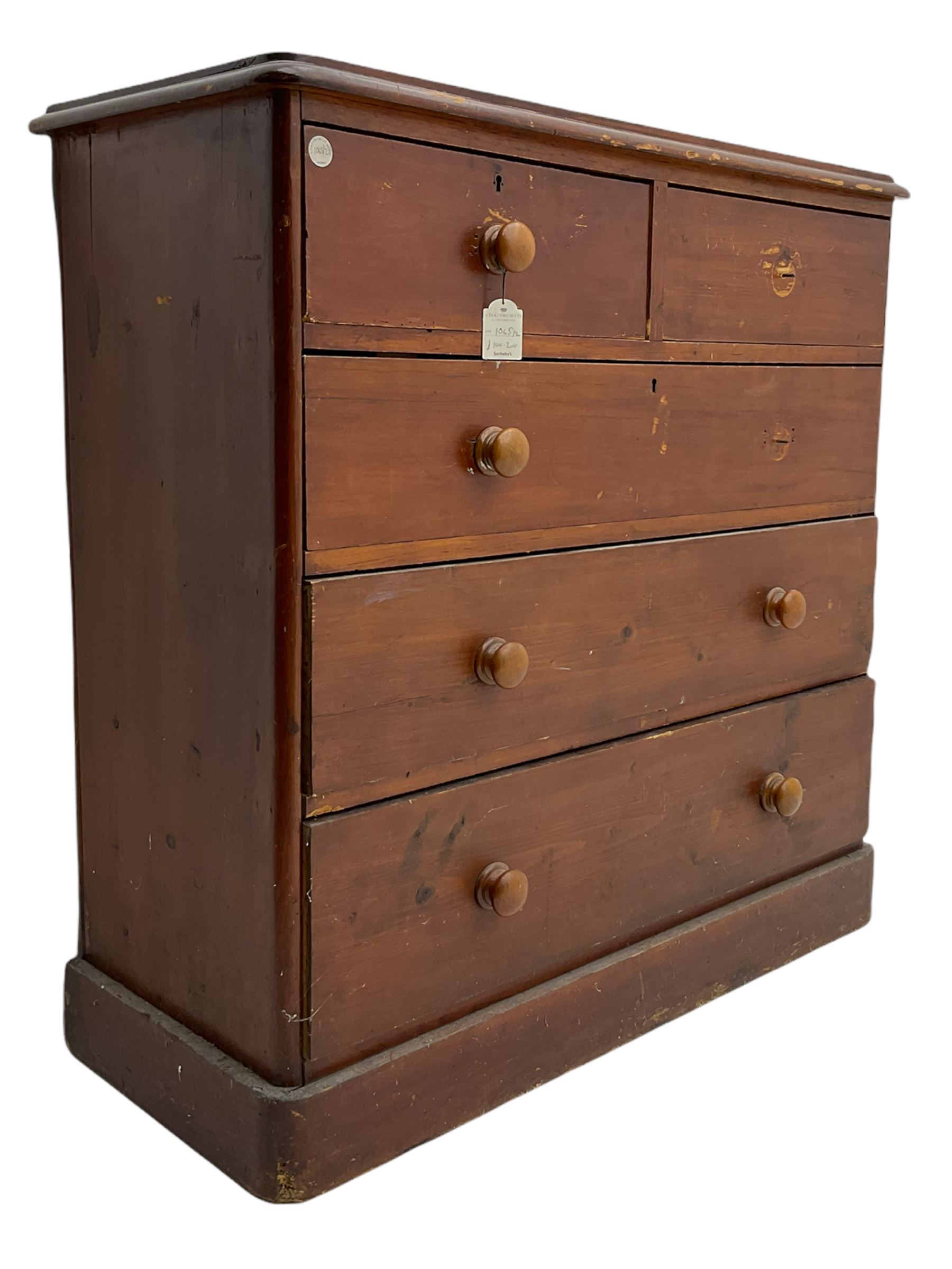Chatsworth House - 19th century Victorian stained pine chest of drawers from Chatsworth House servant's quarters, moulded rectangular top over two short and three long drawers, plinth base. Provenance: Previously lot 1065 from the 