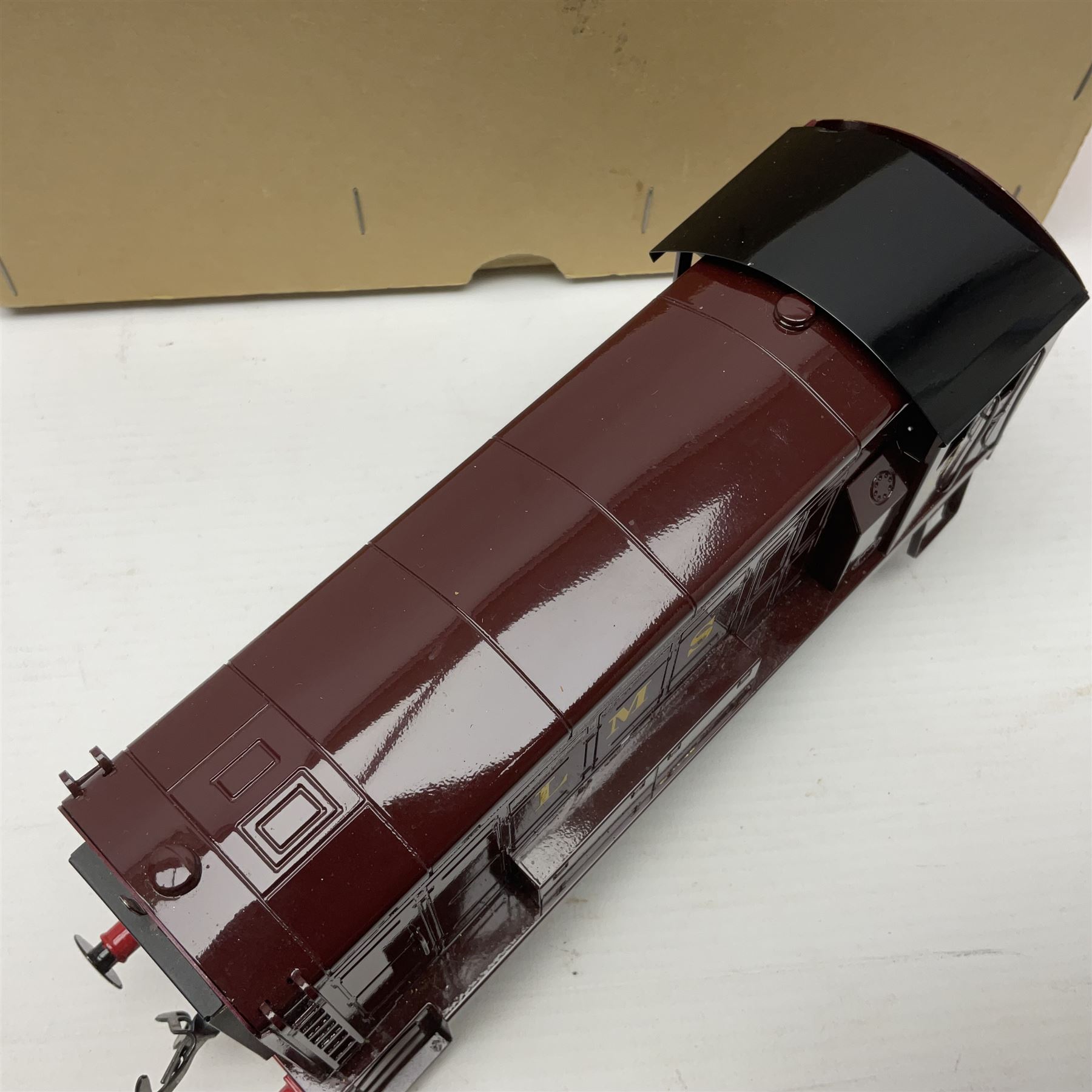 Ray Cooper '0' gauge - Directory Series LMS 0-6-0 diesel shunting locomotive No.7098; in plain brown box with RAC label and instructions