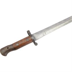  British 1903 pattern SMLE bayonet by Wilkinson London, marked 1903 Wilkinson London to the blade, in scabbard, with leather frog, together with German K98 bayonet with metal scabbard 