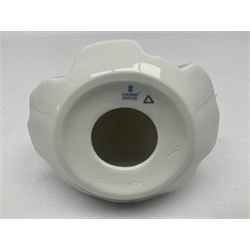 Three Lladro figures, comprising Dear Santa no 6166, Angelic Melody 1993 no 5963 and Seraphs Head no2 no 4885, together with Lladro plaque Love Brings Us Together no 7677, all with original boxes, largest example H18cm