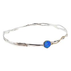  Opal silver bangle with 14ct gold wire detail stamped 925  