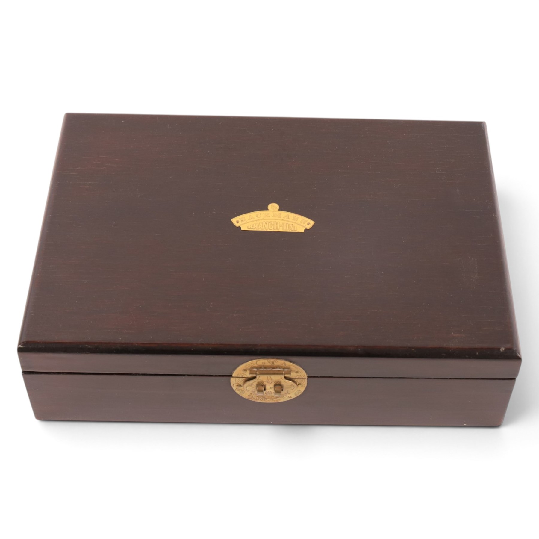 Limited edition 00 gauge Bachmann 4-6-0 locomotive and tender 'Royal Scot' no. 6100, in wooden presentation case with loose name plates 