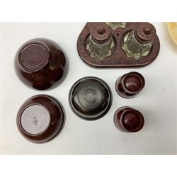 Collection of Bakelite to include Ormond hair dryer, 1930a Prettywell inkstand, Bandalasta marbled green teacup trio, two Sirram cups and saucers, Diadam Linga Longa etc