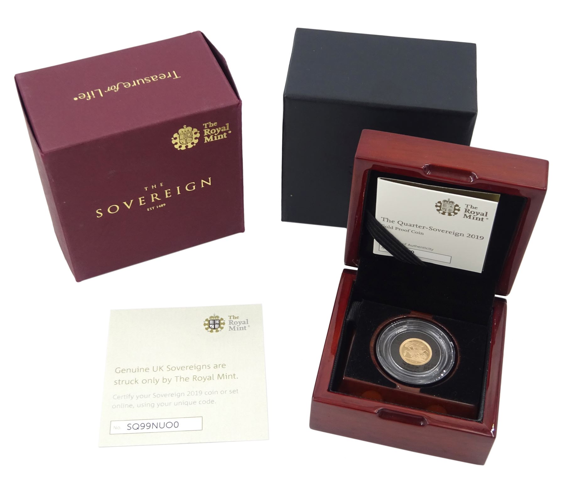 Queen Elizabeth II 2019 gold proof quarter sovereign coin, cased with certificate