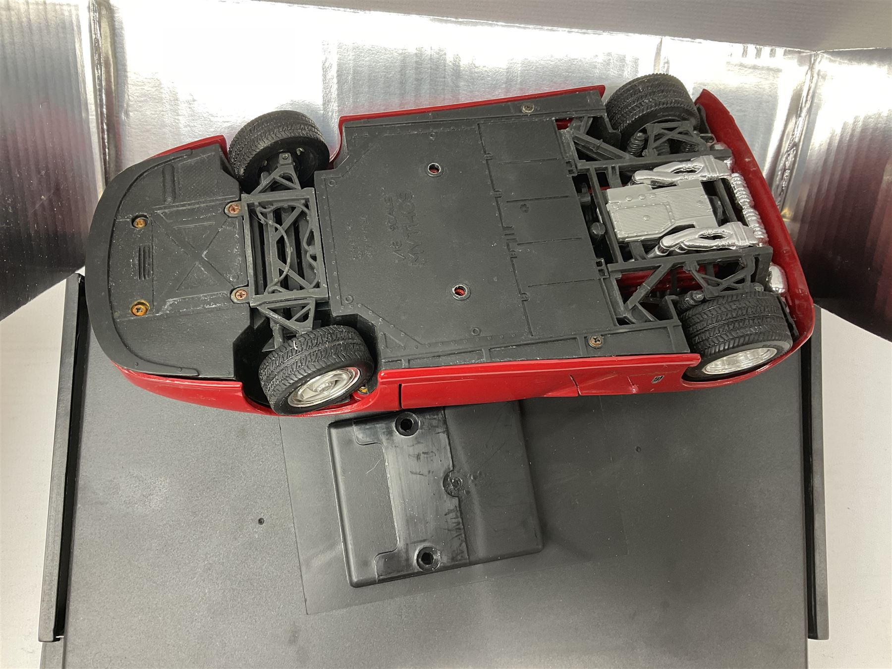 Revell - seven 1:18 scale die-cast models comprising '55 Ford Thunderbird; '56 Thunderbird 'Pink Dream'; '69 Corvette Convertible; 1965 Ford Mustang Convertible; Honda NSX; Pininfarina Mythos; and BMW Isetta 250; all boxed (7)