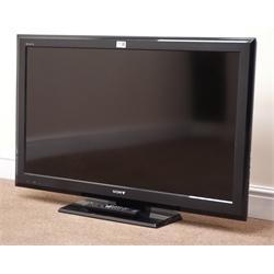  Sony KDL-40S5500 LCD television, 40