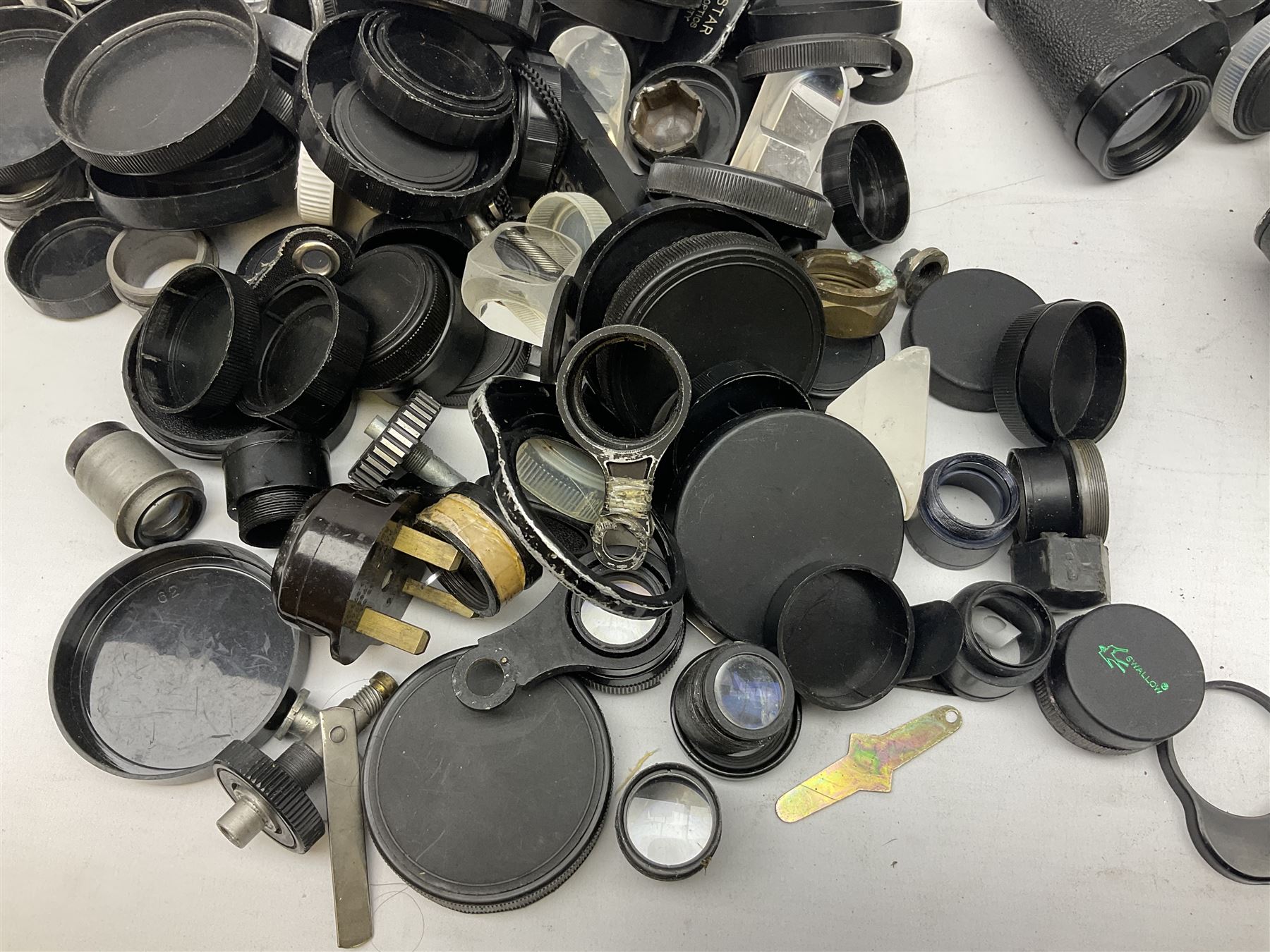 Quantity of binoculars for spares and repair, to include Cogswell & Harrison Primic 8x30, Prinz 8x30, Telstar 35x60, Zeiss Wetzland 8x40 etc