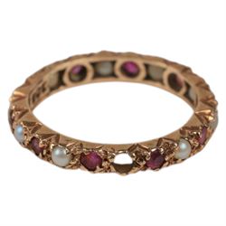 9ct gold jewellery, including cameo ring, seed pearl letter 'E' brooch and a stone set eternity ring, all stamped 9ct