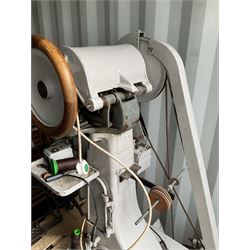 Electric leather sole stitcher  - THIS LOT IS TO BE COLLECTED BY APPOINTMENT FROM DUGGLEBY STORAGE, GREAT HILL, EASTFIELD, SCARBOROUGH, YO11 3TX