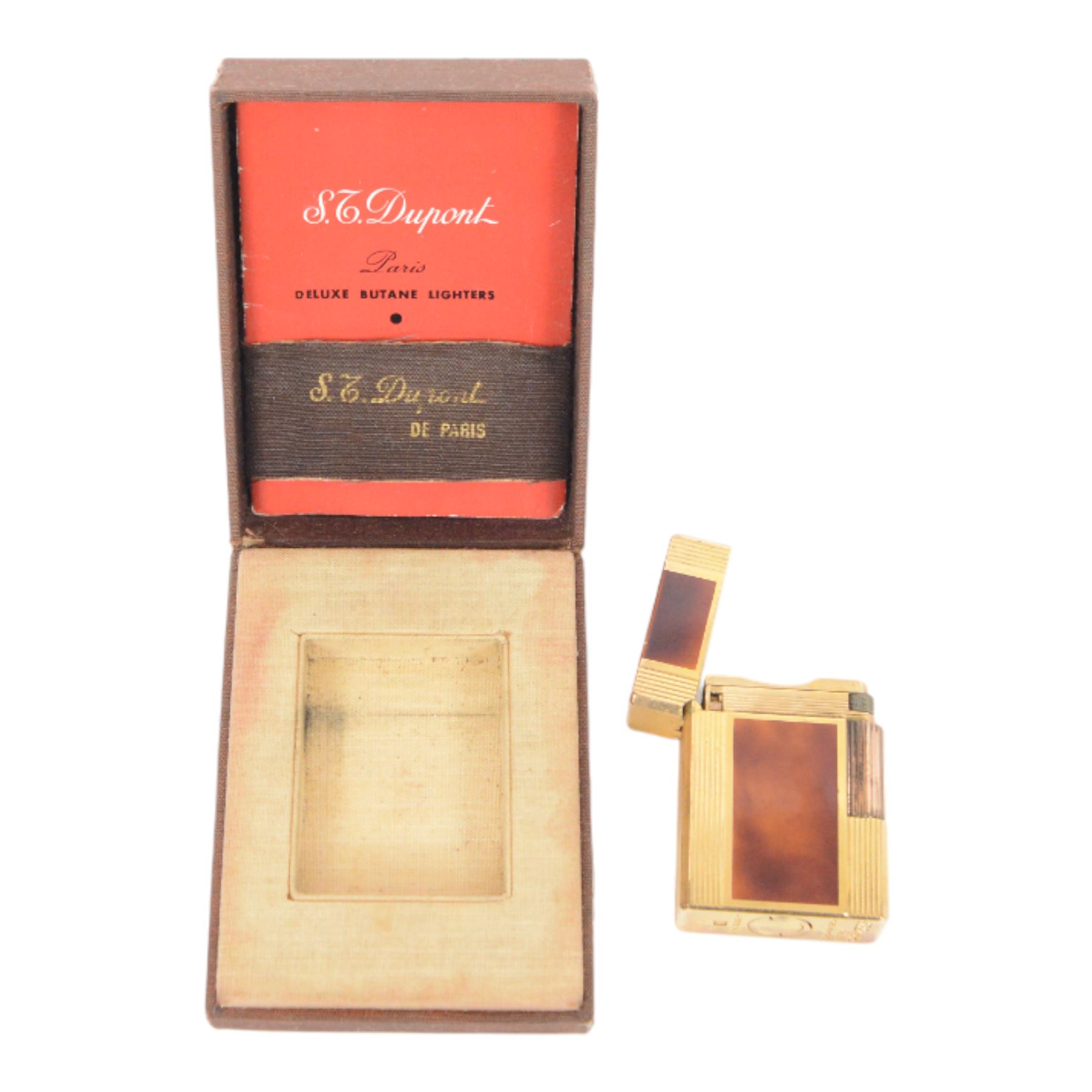 S.T. Dupont gold plated Laque De Chine gas lighter, serial no. 87AG02, in original box