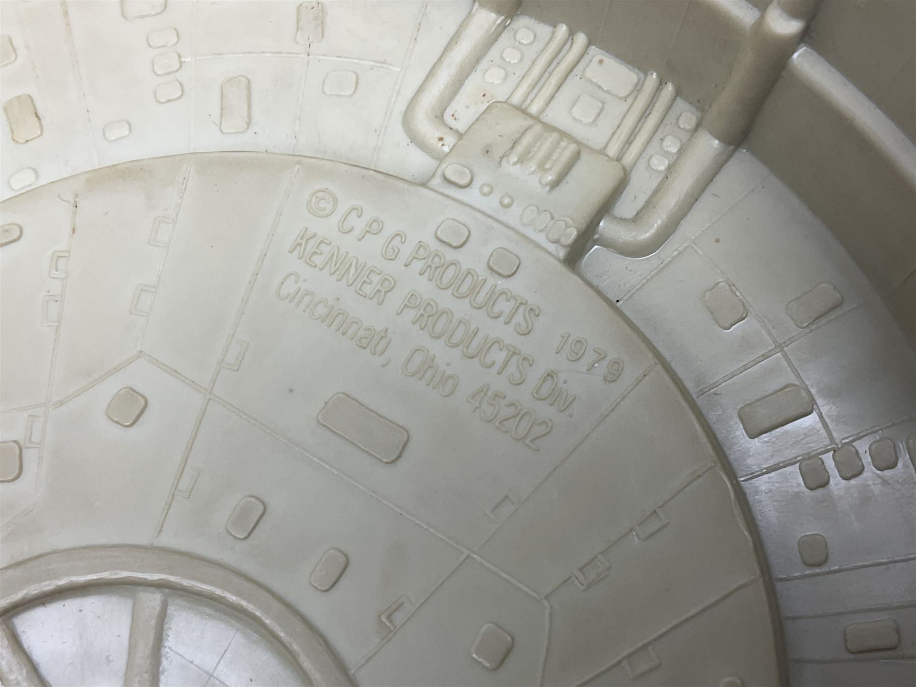 Star Wars - two unboxed vintage Star Wars vehicles comprising Millenium Falcon with 3 3/4