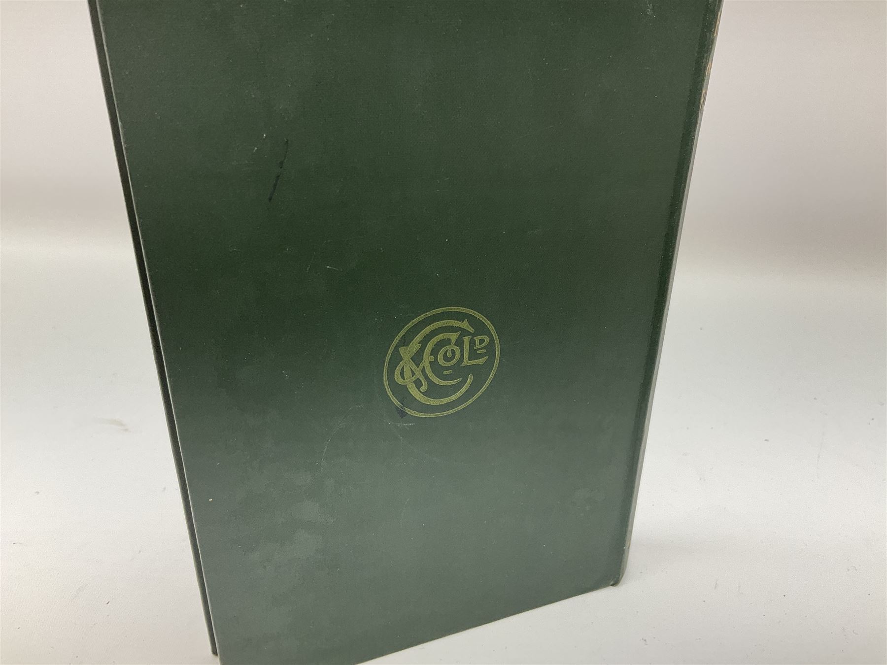 Hulme, F. Edward; 'Familiar Wild Flowers' with coloured plates, five volumes, together with Hulme, F. Edward; 'Familiar Garden Flowers' described by Shirley Hibberd with coloured plates, five volumes, each with coloured title labels 