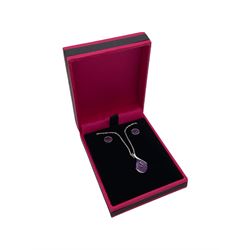 Silver pendant and earring set, boxed
