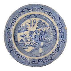 Collection of ten blue and white transfer plates, including two in Italian pattern with floral boarder, together with Willow pattern 