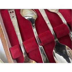 Group of silver to include cased set of six silver handled knives hallmarked Birmingham 1921 by Raeno Silver Plate Co, three hallmarked napkin rings etc together with silver plated and other metalware etc