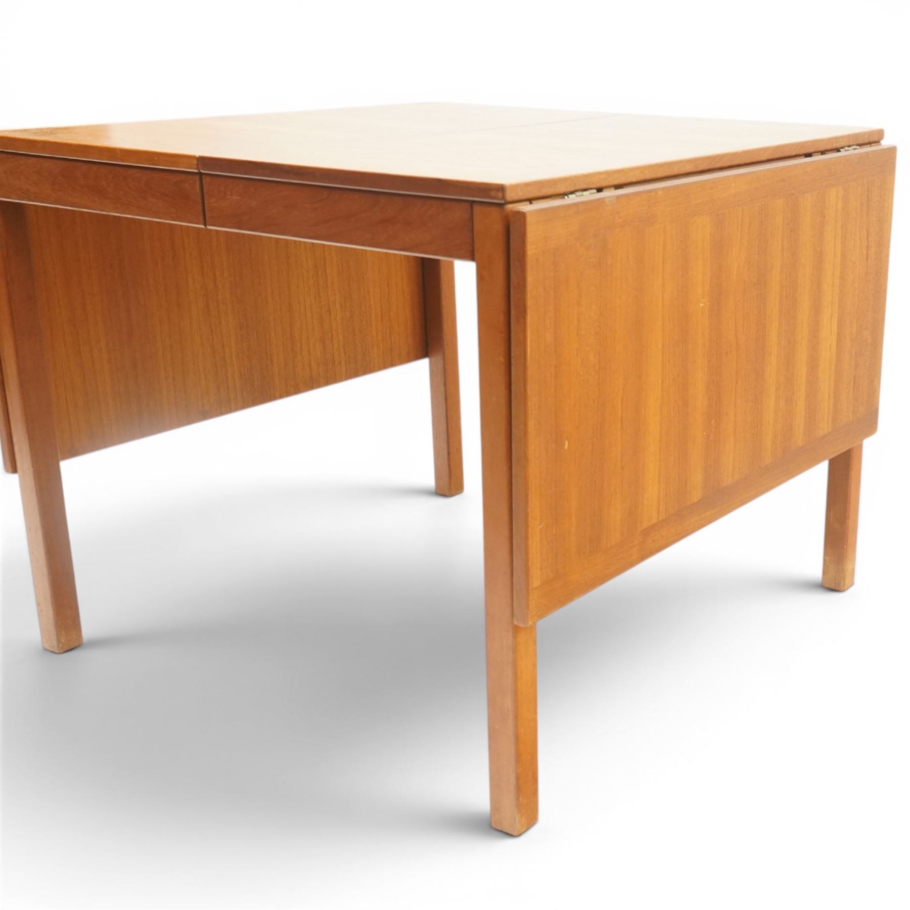 Vejle Stole - Mid 20th century Danish teak table extending and dropleaf table, raised on square supports, extends to 180cm with leaves up, extends to 270cm with leaves up and additional two leaves