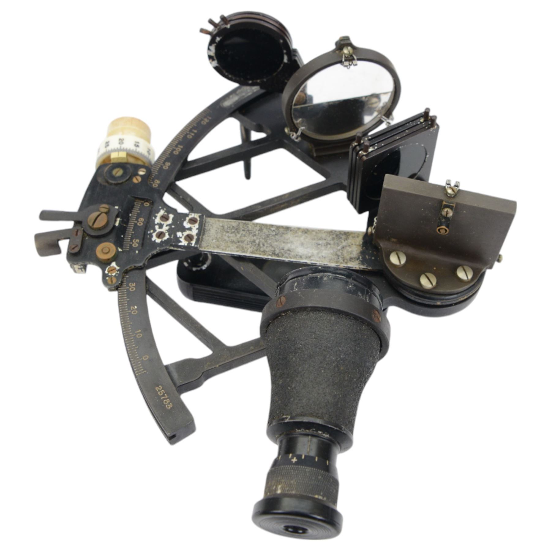 1940s Husun Plath sextant no. 25783 in black finish, contained in fitted wooden case with service label dated 1945