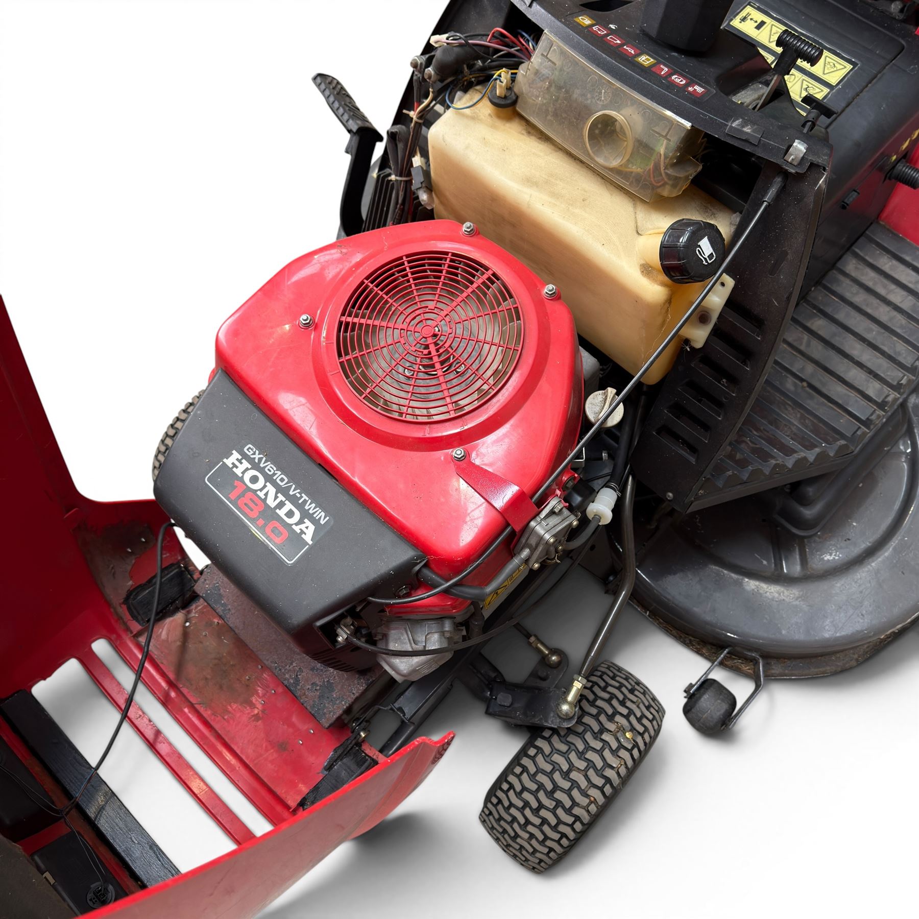 Honda 2218 hydrostatic petrol ride on lawn mower, GXV310 V-Twin, 18hp, 418 hours