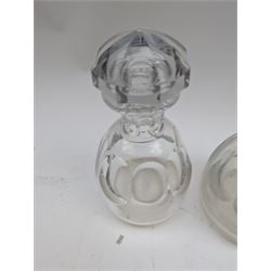 Pair of Baccarat cut glass decanters and stoppers, H20cm