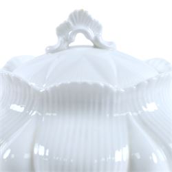 Shelley Dainty White pattern tea service, including teapot, coffee pot, hot water jug, open sucrier, cups and saucers, cake plates etc 