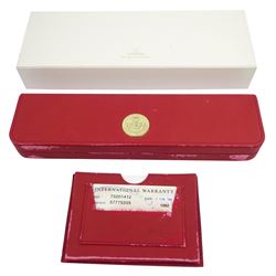 Omega De Ville gentleman's 18ct gold quartz presentation wristwatch, Ref. 73201412, champagne dial with date aperture, on original brown leather strap with gilt buckle, box with warranty card dated 2004