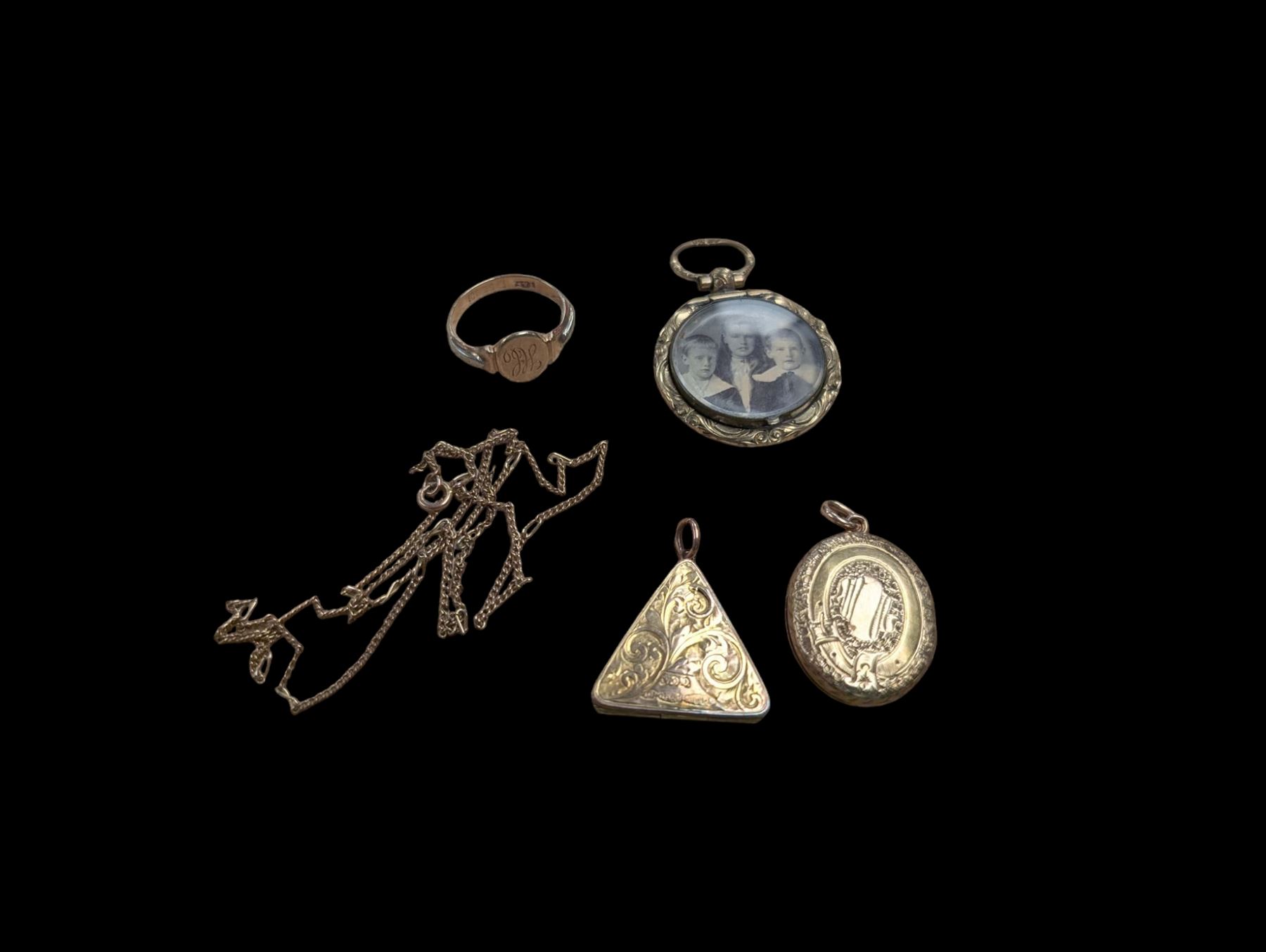 14ct gold locket, 9ct gold signet ring and chain, together with a gilt photo pendant and triangle locket 