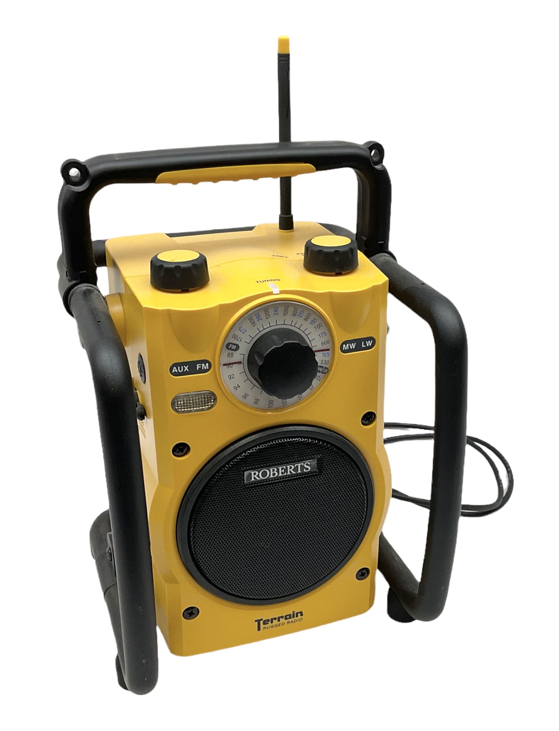 Roberts R9966 Roberts Terrain Rugged Radio