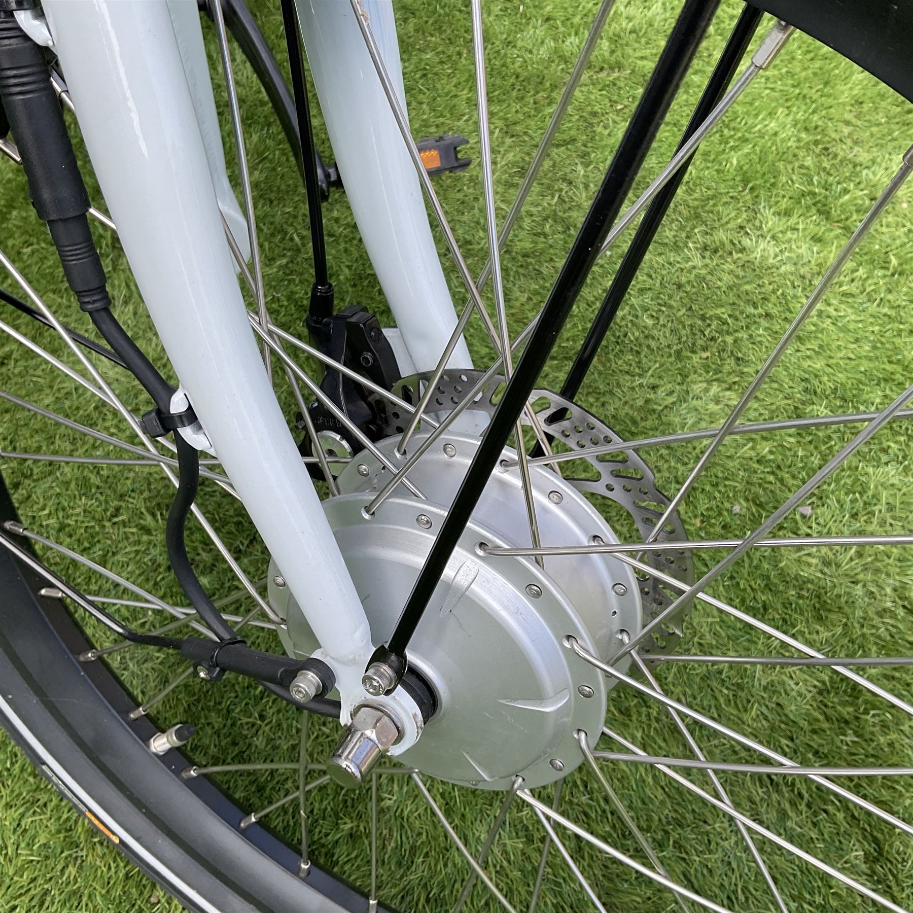 Alpine ProMax E-tricycle 25km/h, C961, disc brakes, front and rear/brake lights, with charger, full working order with very little use - THIS LOT IS TO BE COLLECTED BY APPOINTMENT FROM DUGGLEBY STORAGE, GREAT HILL, EASTFIELD, SCARBOROUGH, YO11 3TX