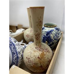 Denby Greenwheat pattern dinner wares, together with Royal Doulton Tumbling Leaves pattern tea and dinner wares, Royal commemorative ceramics including Wedgwood Jasperware table lighter, pair of Victorian glass hand painted vases, large blue and white urn with lid, Noritake part tea set, Staffordshire style dog and other ceramics and collectables, in boxes