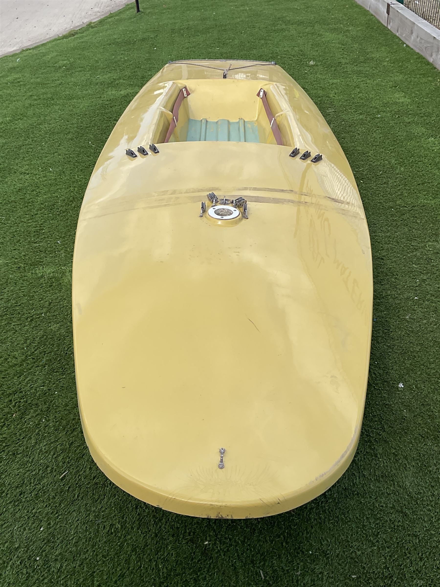 MiniSail sailing dinghy