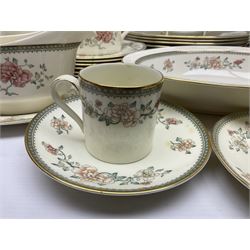 Minton Jasmine pattern tea and dinner wares, including dinner plates, sauce boats, side plates, bowls, teacups, coffee cans and twin handled soup bowls, etc (122)