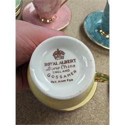 Royal Albert Gossamer pattern tea wares, including teacups, saucers and side plates 