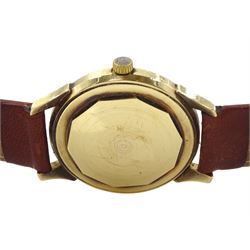 Garrard gentleman's 9ct gold automatic wristwatch, London 1971, on tan leather strap