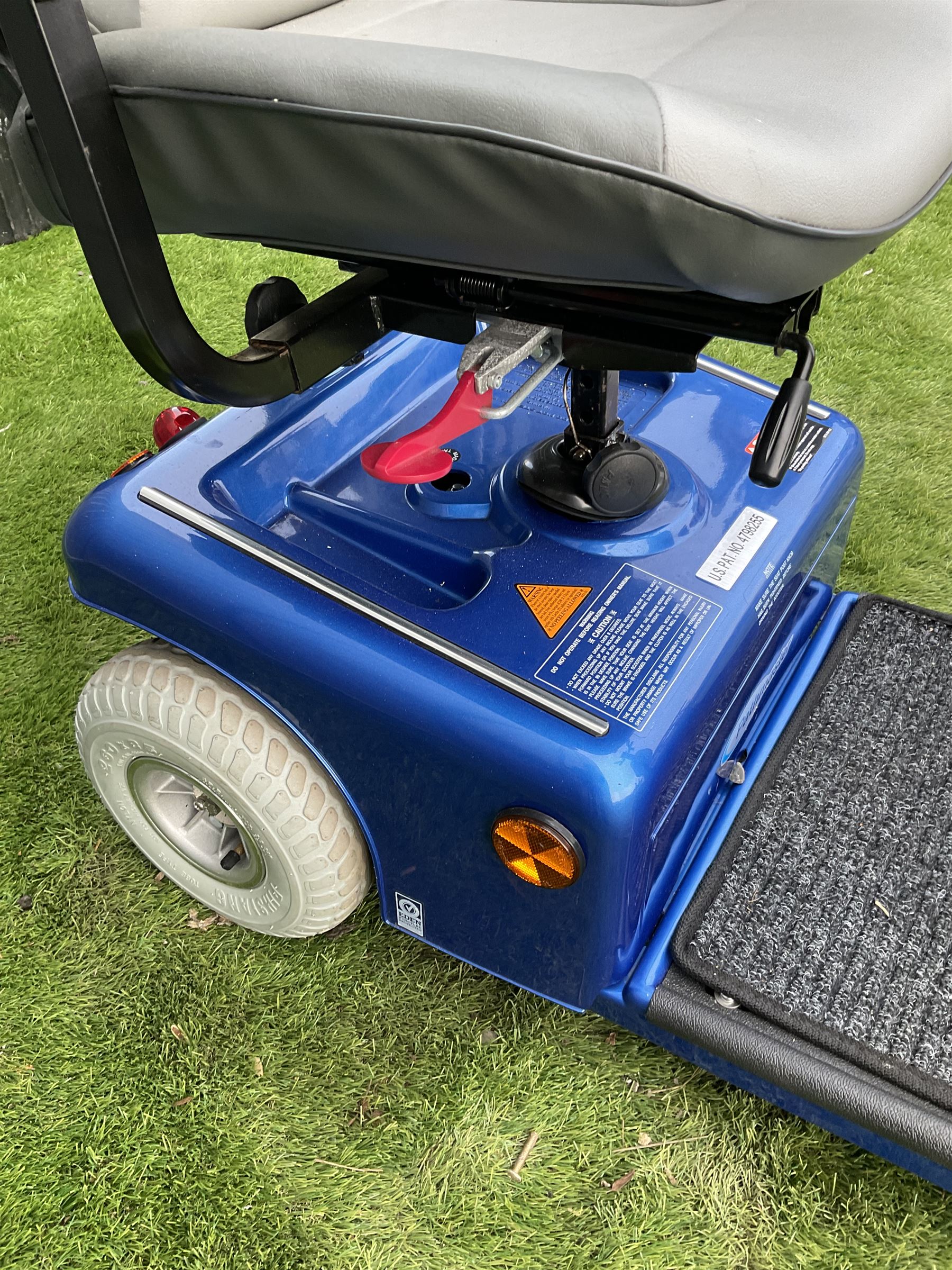 Eden Pathmaster mobility scooter in blue, adjustable swivel seat, front storage basket, pneumatic tyres, adjustable tiller - THIS LOT IS TO BE COLLECTED BY APPOINTMENT FROM DUGGLEBY STORAGE, GREAT HILL, EASTFIELD, SCARBOROUGH, YO11 3TX