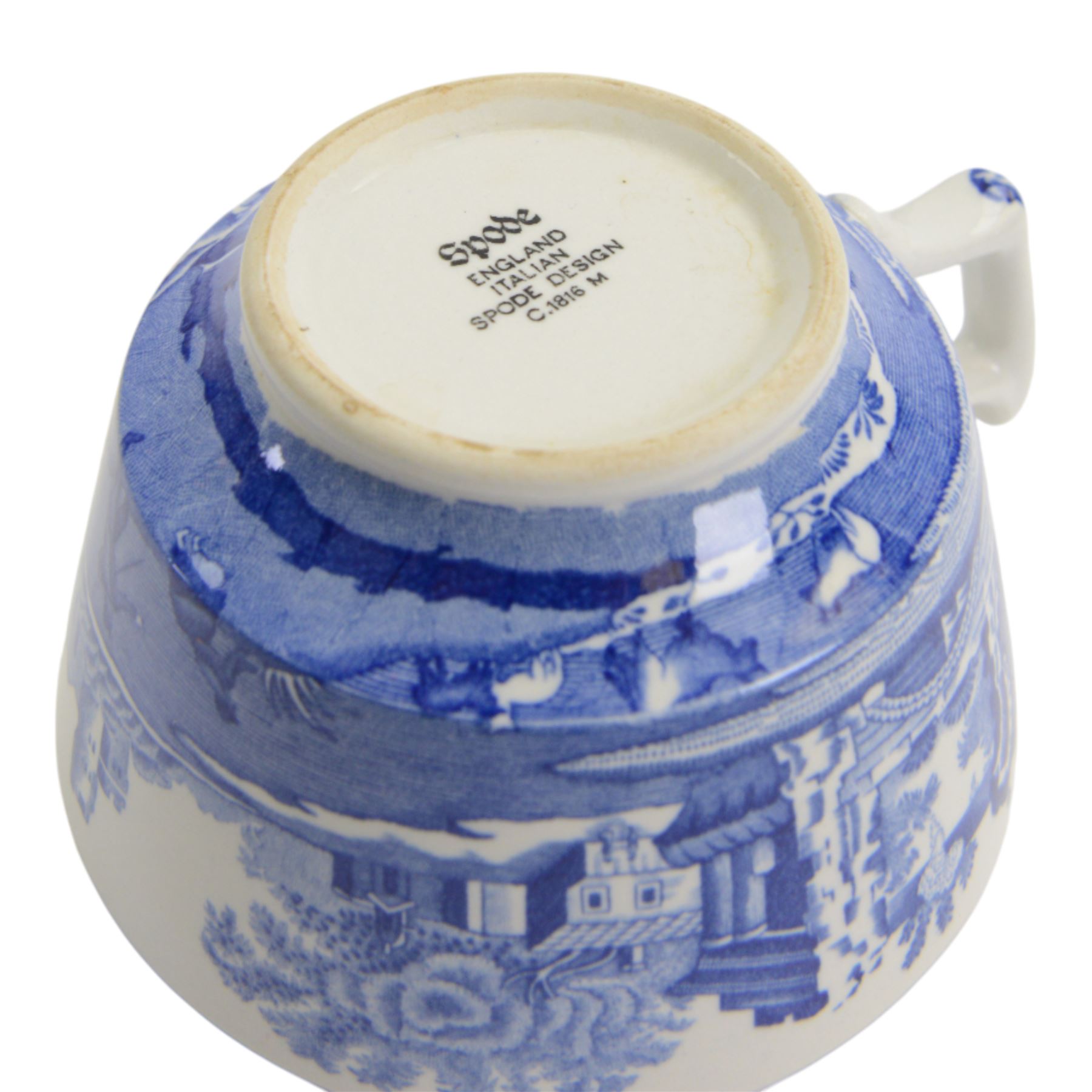 Spode tea service in Temple pattern, comprising twelve cups and saucers, open sucrier, milk jug, two side plates, together with Spode Italian pattern, six cups and saucers