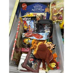 Quantity of Wallace and Gromit toys, accessories and memorabilia including soft toys, figurines, electronic ‘Talking Wallace’, car screen shades, and a quantity of Chicken Run Related merchandise, in three boxes
