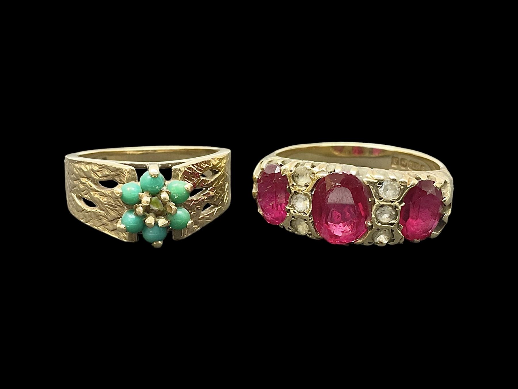 Gold paste stone set dress ring and a turquoise cluster ring, both hallmarked 9ct