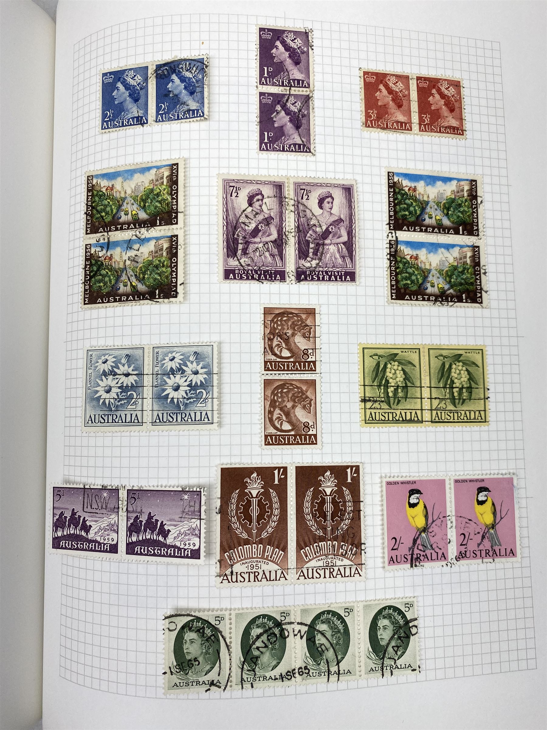 Australia 1913 and later stamps, including used and unused examples, postage due stamps, Queen Elizabeth II issues etc, housed in 'The Utile Hinged Leaf Album'