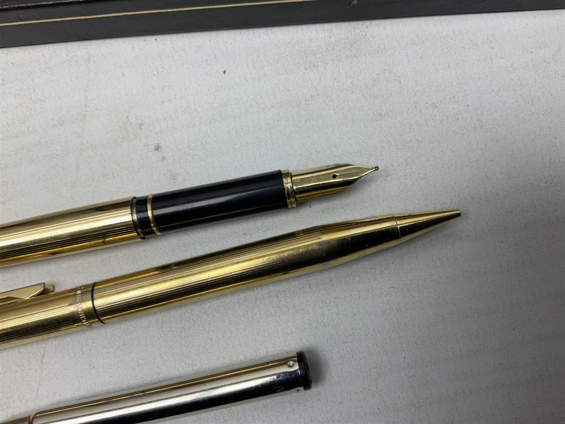Sheaffer gold plated mechanical pencil, model TRZ 70, together with a matching gold plated Sheaffer fountain pen, with case