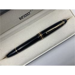 Montblanc Meisterstuck No. 146 fountain pen, the black plastic barrel and cap with gilt clip and banding, and 14ct white and yellow gold nib marked 4810 14K, together with Montblanc mystery black ink, both boxed, pen L14cm (2)