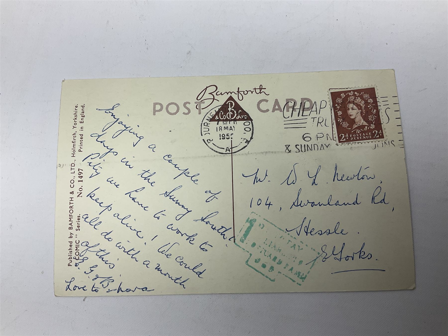 Edwardian and later postcards including shipping, greetings, British topography, Yorkshire and Lincolnshire with some real photographic, novelty pull-out, actresses etc