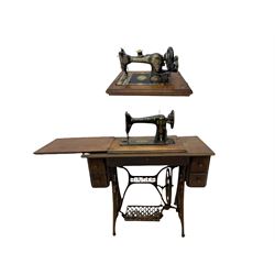 Singer treadle sewing machine and table top sewing machine (2)