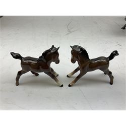 Six Beswick figures of bay horses, including large hunter no.1734, Shire horse no.818, horse with tucked head no.1549, etc (6)