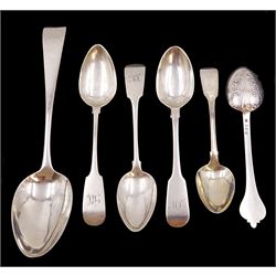 Five Irish silver spoons, comprising Old English pattern table spoon, hallmarked Dublin 1799, maker's mark JK, pair of George IV Fiddle pattern teaspoons, hallmarked James Scott, Dublin 1824 and two other Fiddle pattern teaspoons, the first example hallmarked Dublin 1837 and the second example hallmarked Dublin 1827, both maker's marks worn and indistinct, together with an early 20th century Britannia Standard silver teaspoon, with beaded scroll decoration and rattail bowl, hallmarked Thomas Bradbury & Sons, London 1903