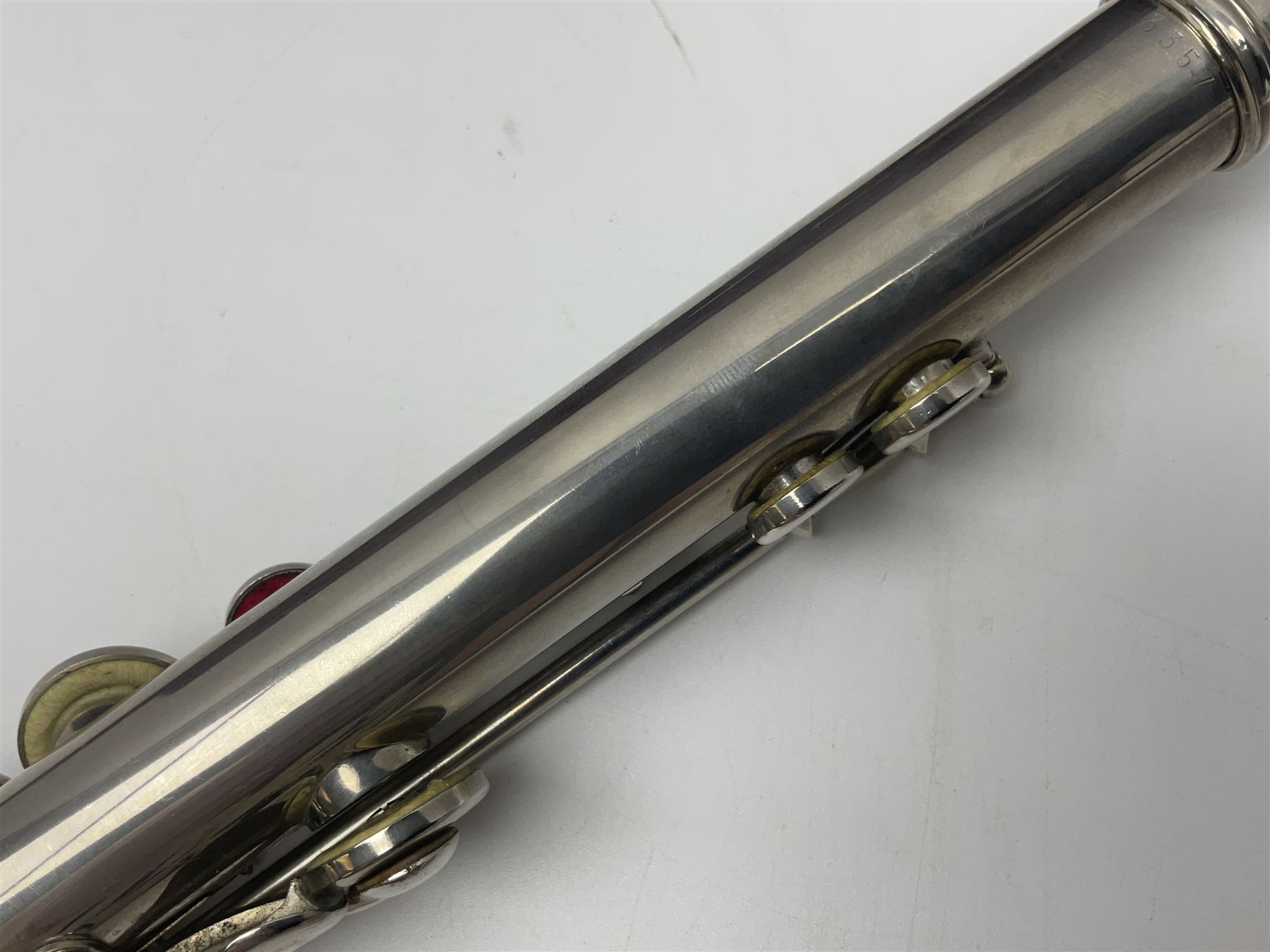 Lafleur three-piece flute, serial no.3357; in fitted carrying case