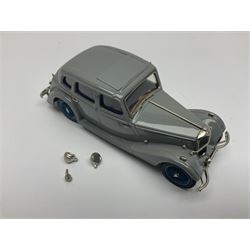 Eight Lansdowne Models 1:43 scale models - 1963 Singer Gazelle, 1958 Hillman Jubilee Minx, 1956 Austin A90, 1952 Singer SM 1500, 1957 Hillman Minx Series 1 Estate, 1958 Austin A105, 1936 Riley Adelphi; and 1968 Vauxhall Victor FD Estate; all unboxed (8)