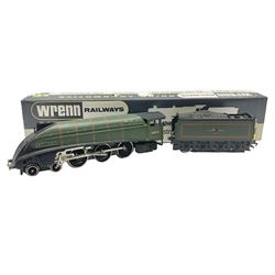 Wrenn '00/H0' gauge - Class A4 4-6-2 locomotive 'Mallard' No.60022; boxed with manual