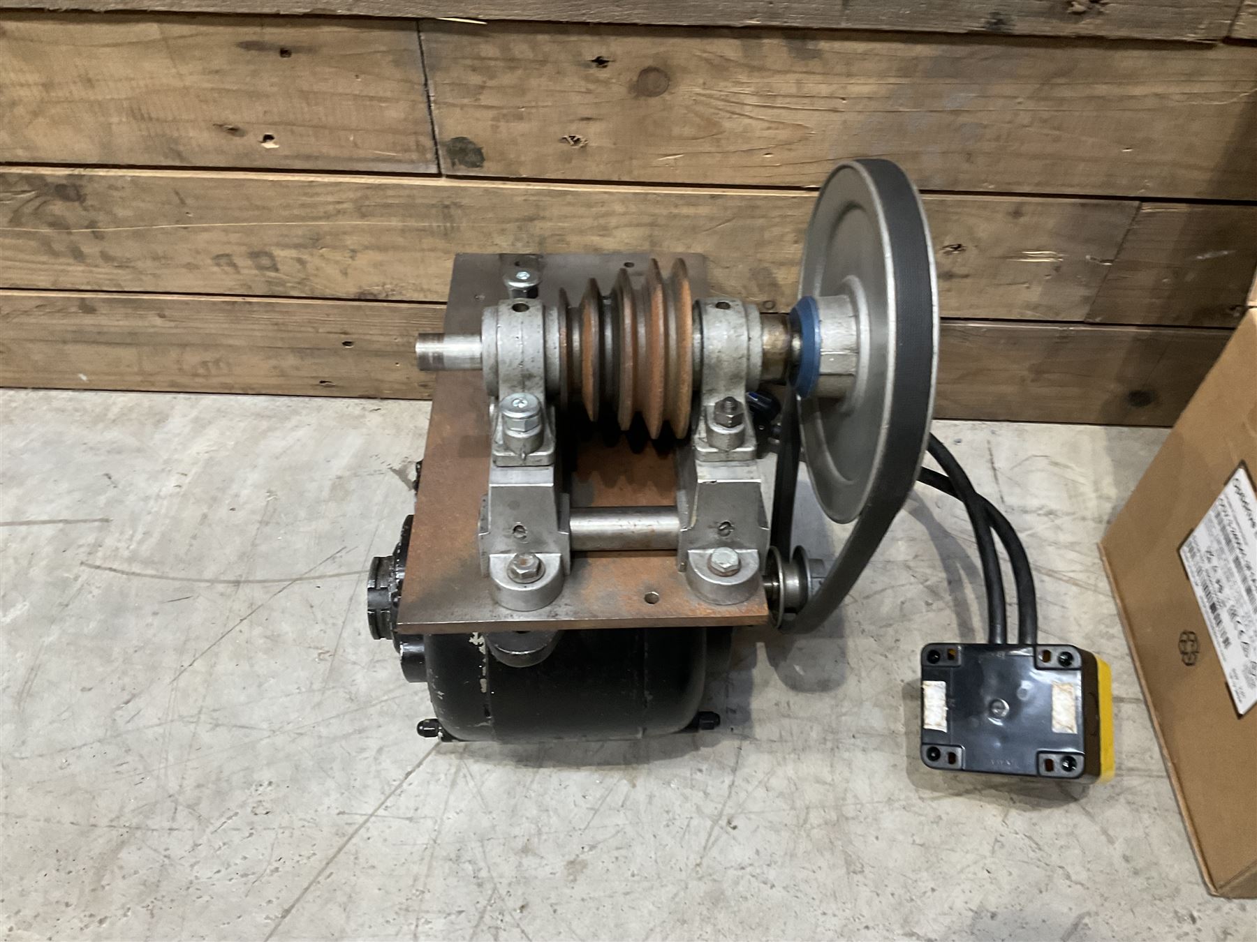 WM precision lathe with Thompson Houston electric motor together with Alfred Herbert die head and bits