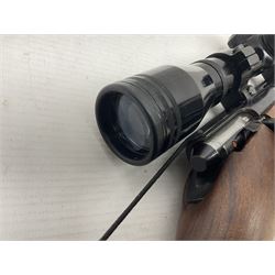 FIREARMS CERTIFICATE REQUIRED - BSA Supersport 5 bolt-action .22 LR rim-fire rifle with five-shot magazine, the 58.5cm (23