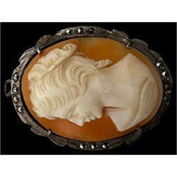 14ct gold locket set with diamond, 9ct gold jewellery including locket, brooch and stone set cluster ring, silver jewellery including enamelled Victoria silver crown pendant necklace, apple pendant, cameo brooch, portrait brooch, etc